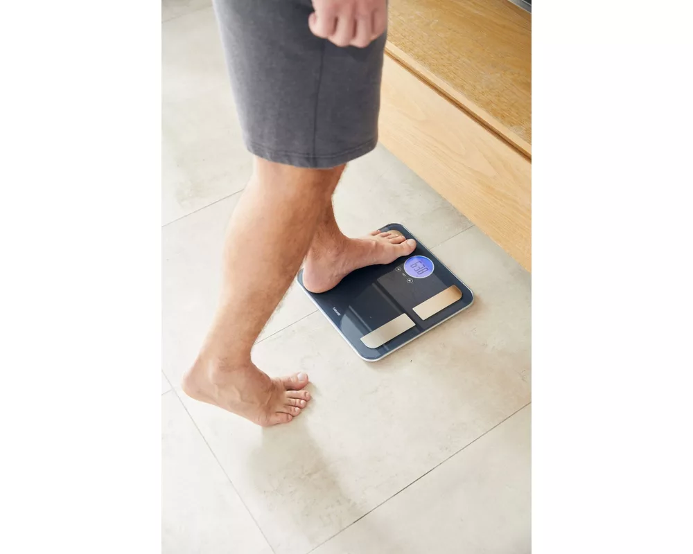 Смарт кантар Beurer BF 195 diagnostic bathroom scale; round LCD display; Weight 6