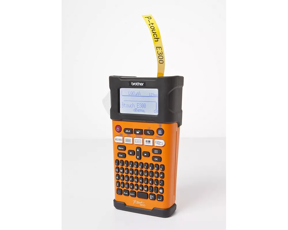 Етикетен принтер Brother PT-E300VP Labelling system 2