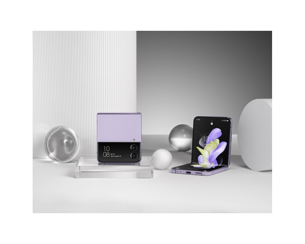 Смартфон Samsung Galaxy Z Flip4 11