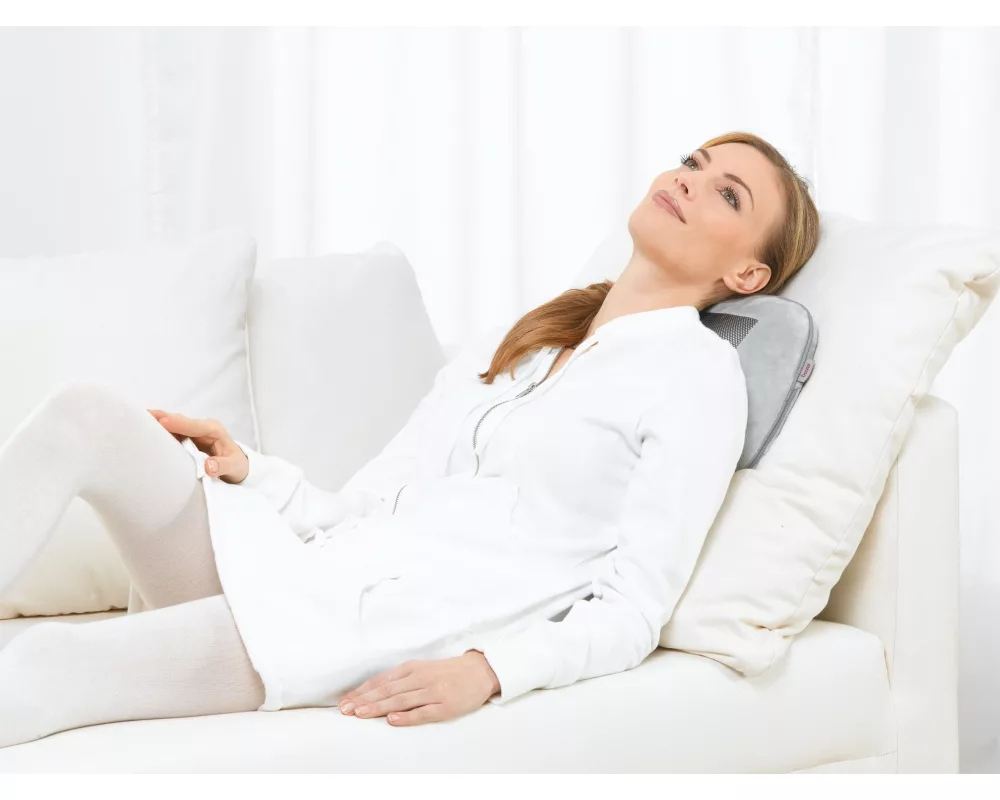 Масажор Beurer MG 145 Shiatsu massage cushion; massage for the shoulders 8