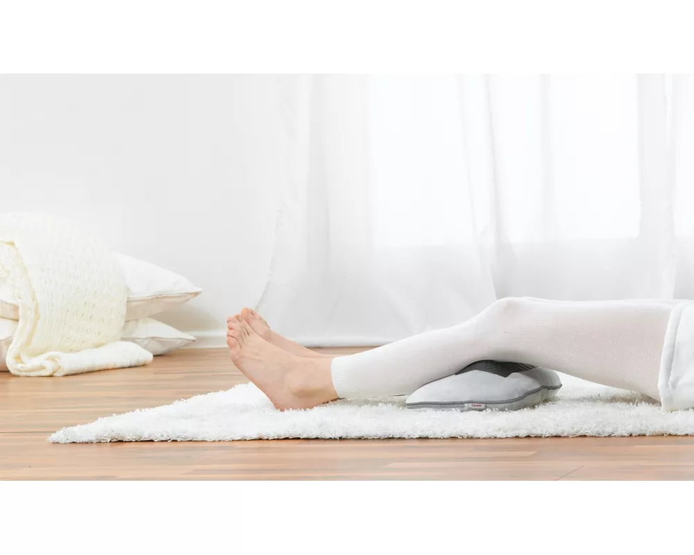 Масажор Beurer MG 145 Shiatsu massage cushion; massage for the shoulders 7