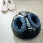 Масажор Beurer FM 90 Shiatsu foot massager;Shiatsu and air pressure massage; Heat function; 3 massage programmes; 3 intensity levels of air compression massage; shoe size 46; washable and removable cover 4