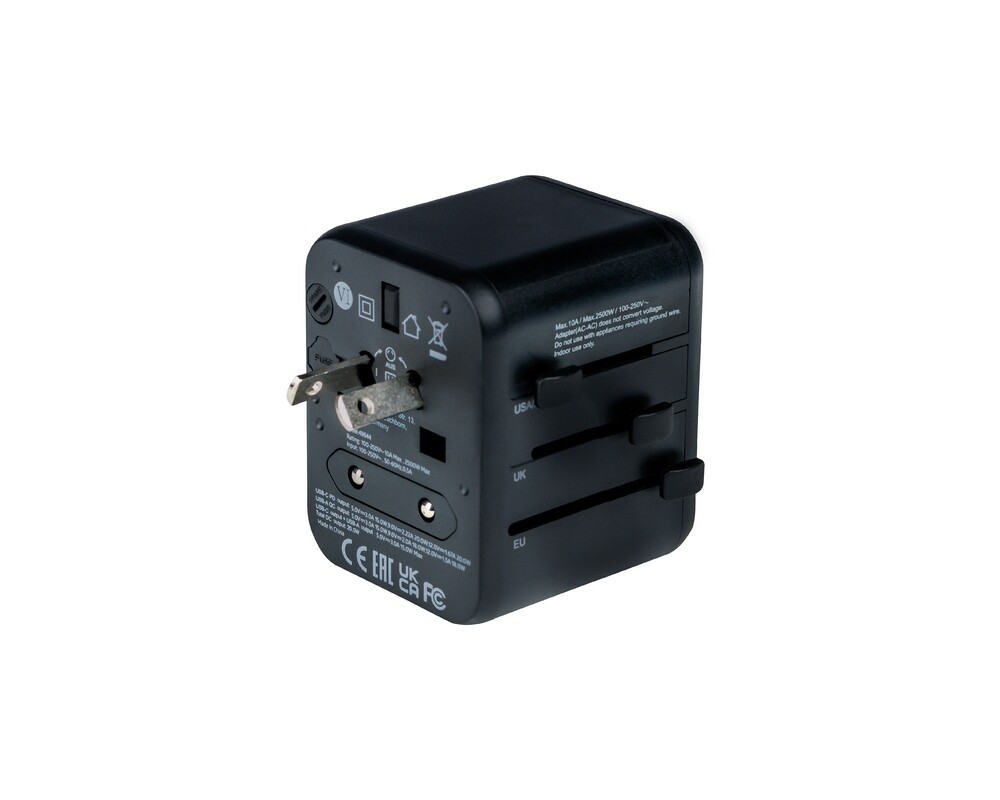 Зарядно Verbatim UTA-02 Universal Travel Adapter with 1 x USB-C PD 20W / 1 x USB-A QC 3.0 7