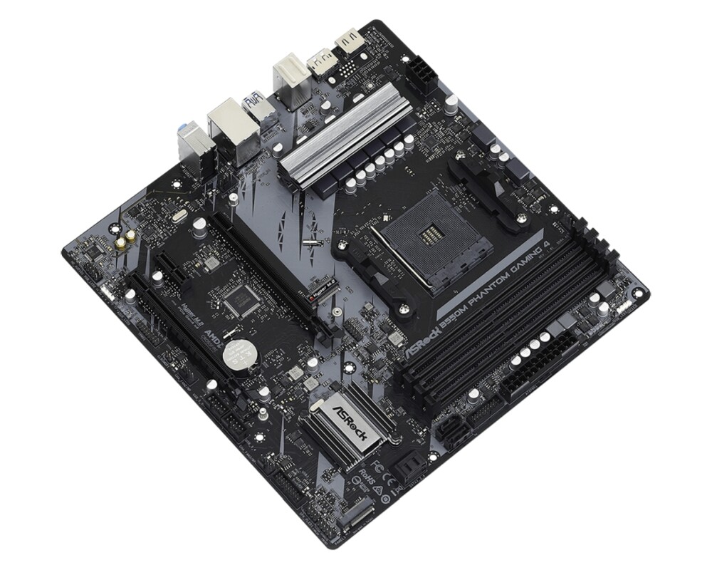 Дънна платка Asrock B550M Phantom Gaming 4 + Lanberg Wireless Network Card USB adapter NC-1200-WIE AC1200 Dual Band 3