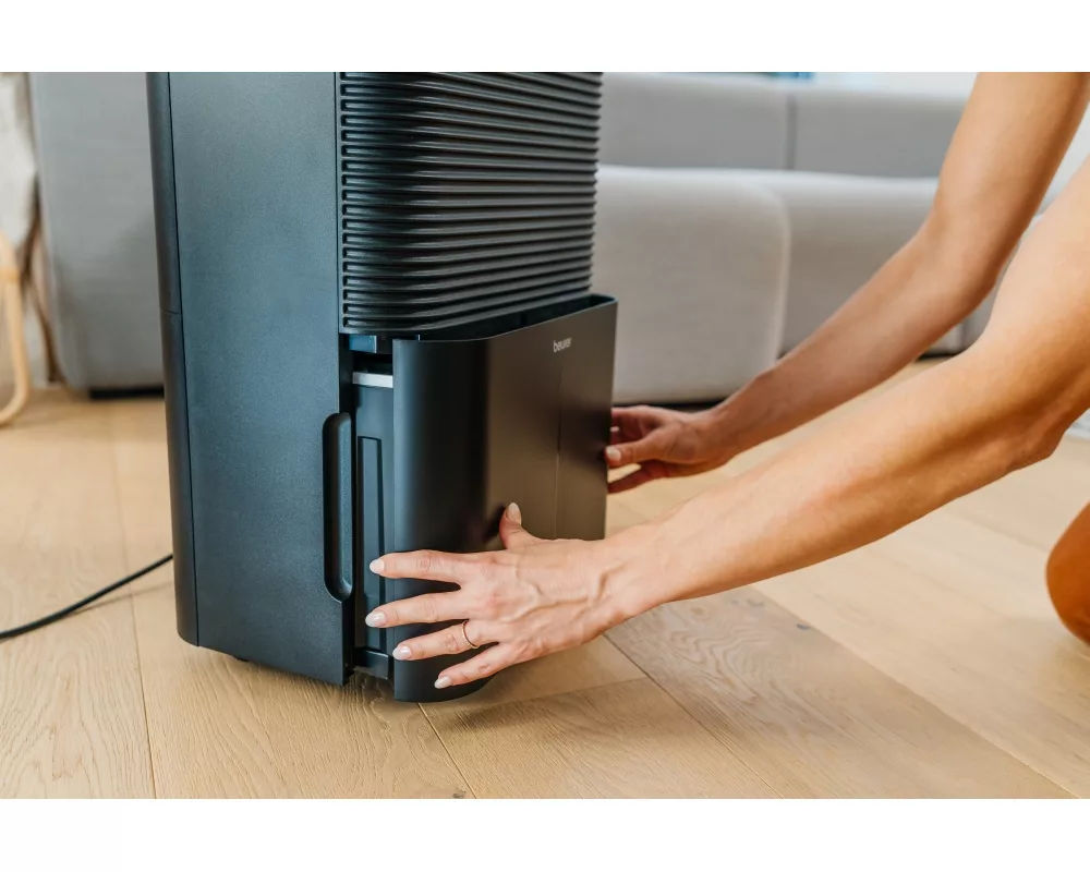 Влагоабсорбатор Beurer LE 250 Air Dehumidifier; up to 20 litre/day; rooms  40 to 60 cm2; Laundry drying function; Removable tank: 4.0 l; Automatic mode; Night mode; Timer;  2 fan levels; Environmentally friendly refrigerant R290 9