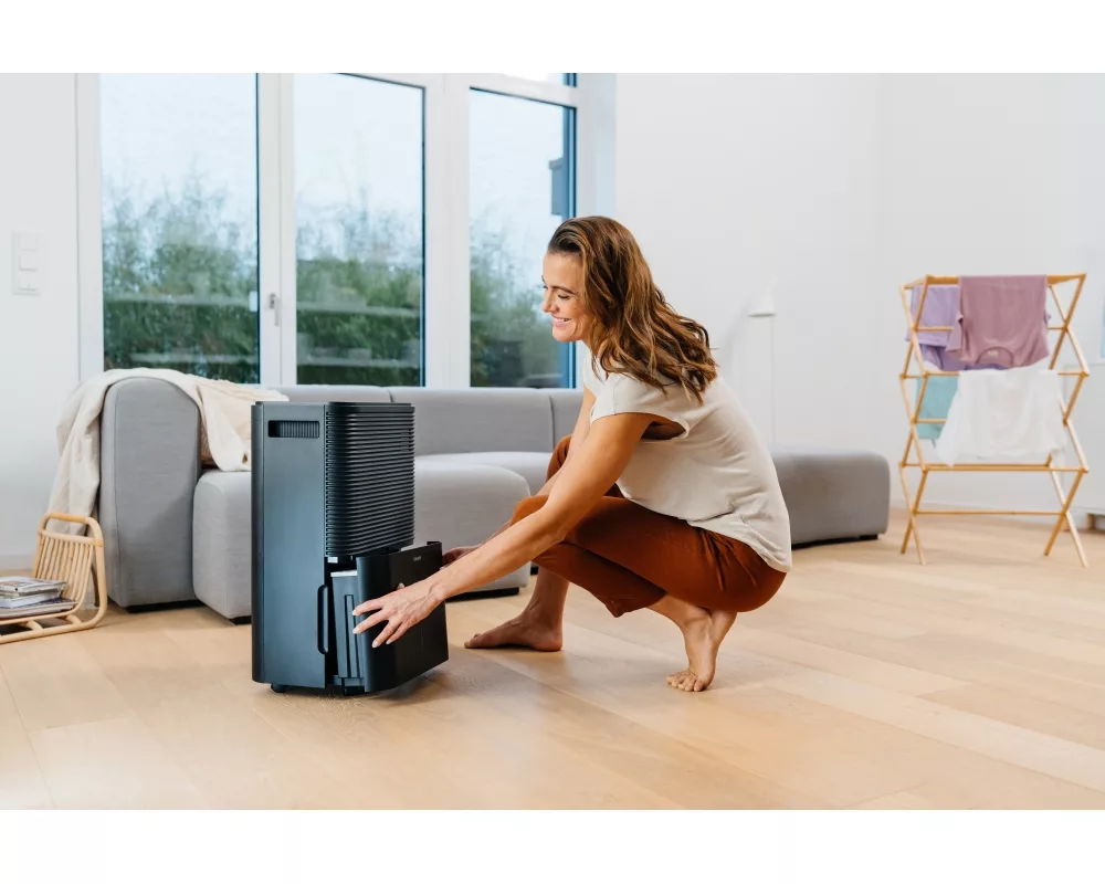 Влагоабсорбатор Beurer LE 250 Air Dehumidifier; up to 20 litre/day; rooms  40 to 60 cm2; Laundry drying function; Removable tank: 4.0 l; Automatic mode; Night mode; Timer;  2 fan levels; Environmentally friendly refrigerant R290 10