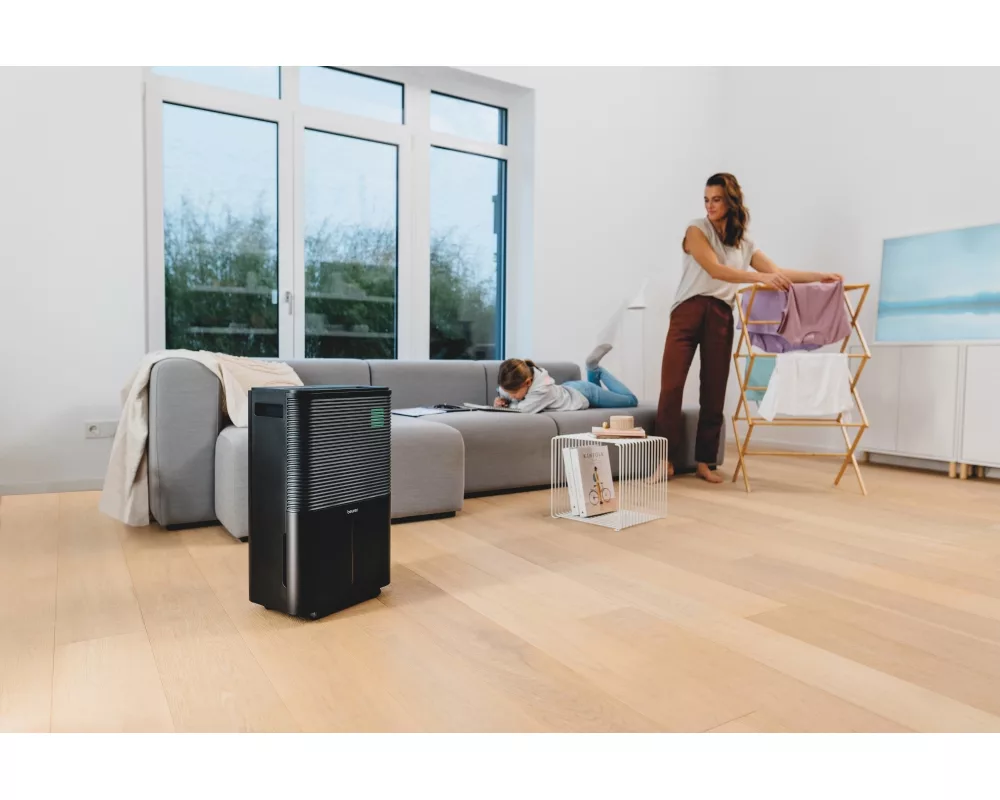 Влагоабсорбатор Beurer LE 250 Air Dehumidifier; up to 20 litre/day; rooms  40 to 60 cm2; Laundry drying function; Removable tank: 4.0 l; Automatic mode; Night mode; Timer;  2 fan levels; Environmentally friendly refrigerant R290 12