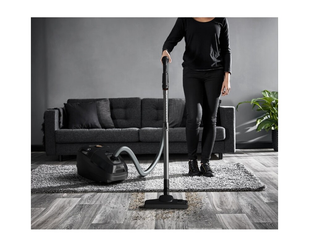 Прахосмукачка Rowenta Canister Bagged Green Force Effitech 400W Total 3