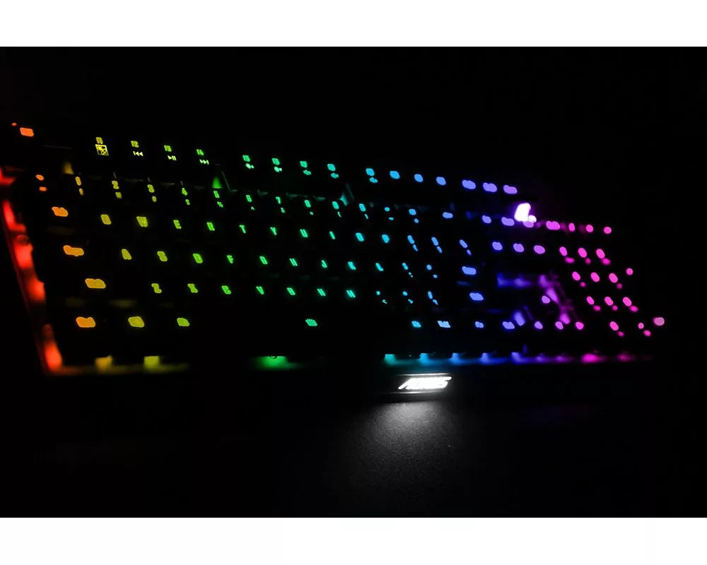 Клавиатура Gigabyte Aorus K9 RGB Optical Red Switch 5