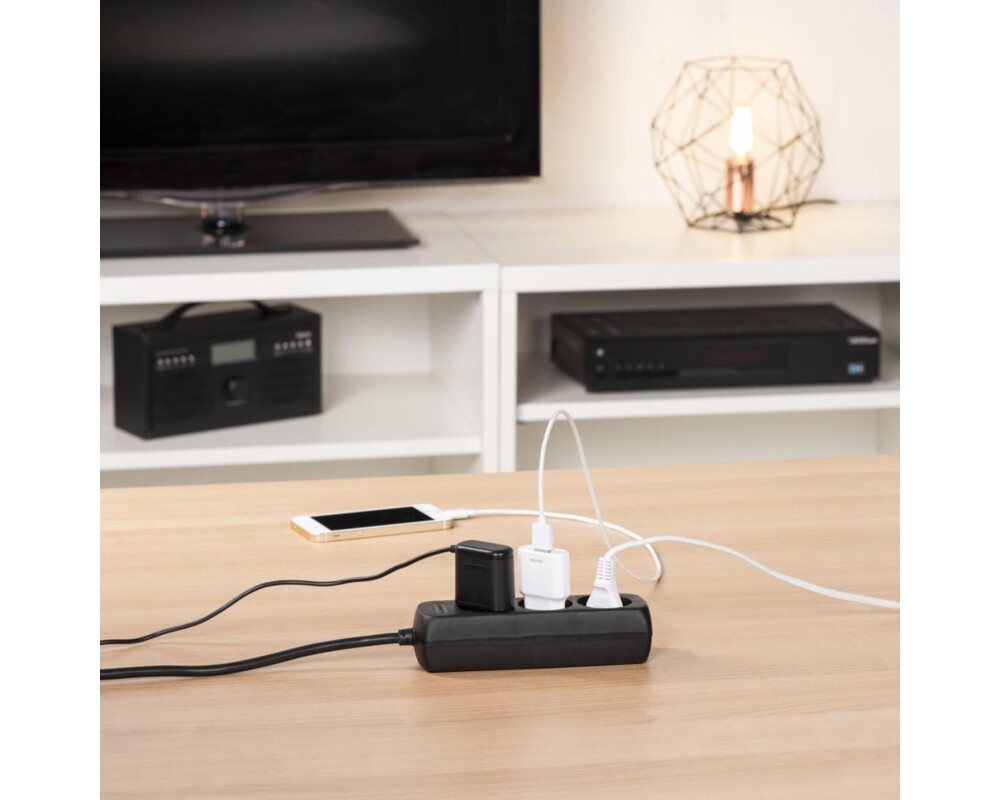 Разклонител HAMA, 3 гнезда, 108841 10