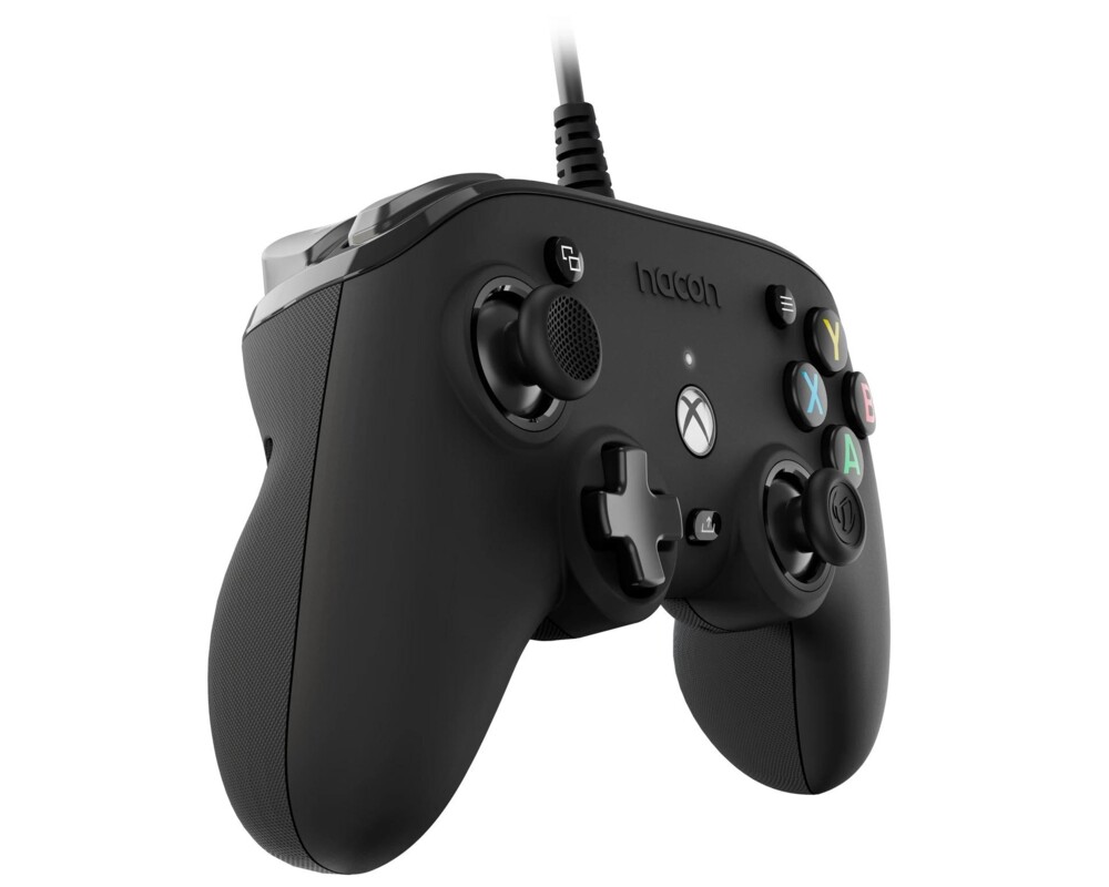 Джойстици и Геймпадове Жичен Nacon XBox Series Pro Compact Black, Черен 2