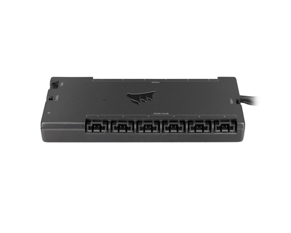 Контролер за вентилатори Corsair iCUE Commander Core XT RGB 4