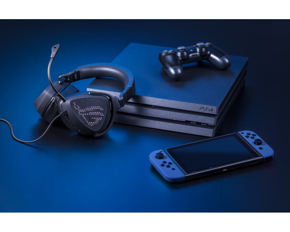 Слушалки Геймърски слушалки ASUS ROG Delta S Animate, USB-C, AniMe Matrix display, Quad DAC 10