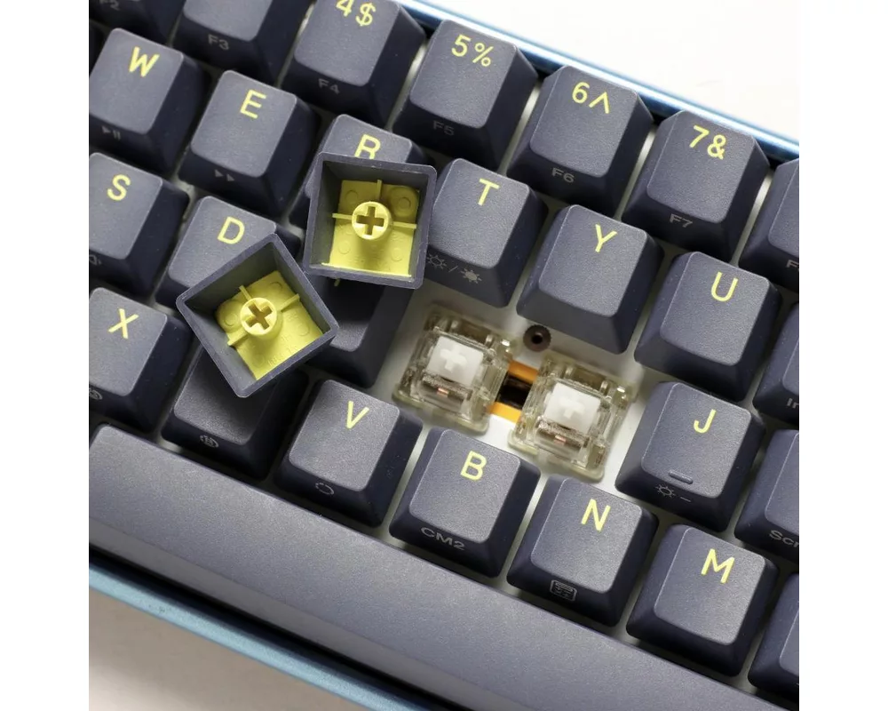 Клавиатура Геймърскa механична клавиатура Ducky One 3 Daybreak SF 65, Cherry MX Silver суичове 3