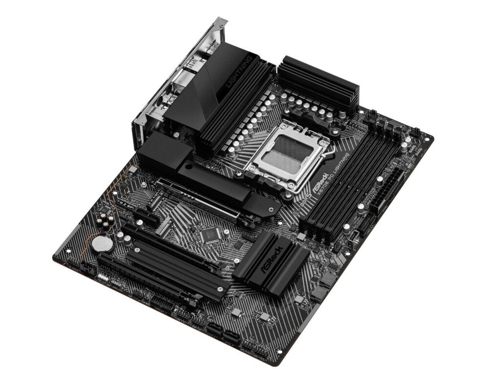 Дънна платка ASROCK X670E PG Lightning, Socket AM5, ATX, 4xDDR5 4