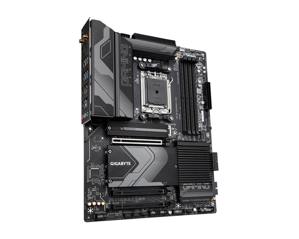 Дънна платка GIGABYTE X670 GAMING X AX, Socket AM5 3