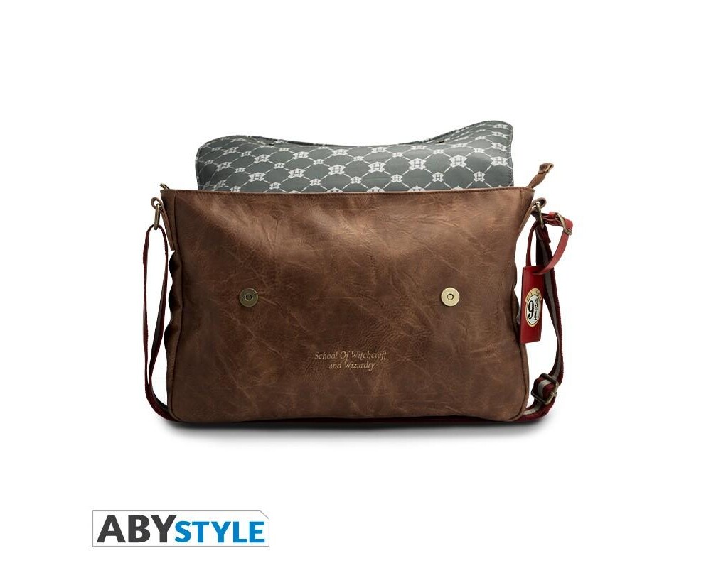 Чанта ABYSTYLE HARRY POTTER Hogwarts 3