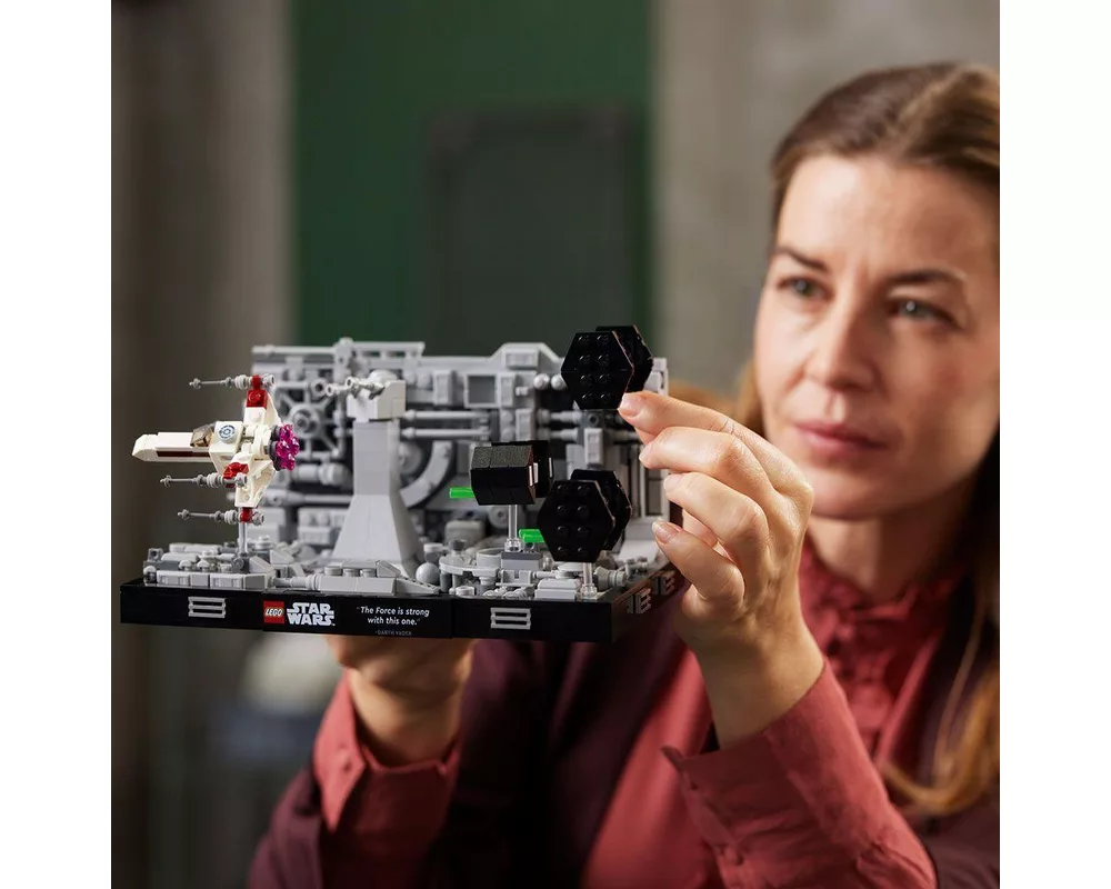 Конструктор LEGO Star Wars - Death Star Trench Run Diorama Set - 75329 5