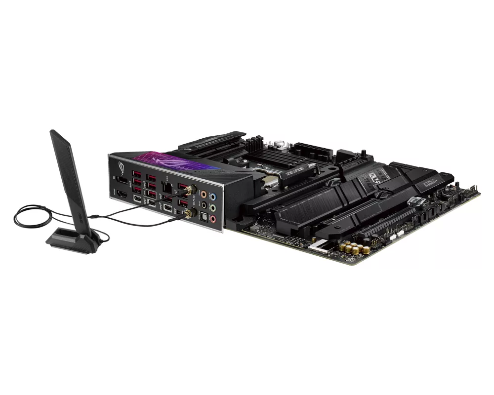 Дънна платка ASUS ROG STRIX X670E-E GAMING WIFI AM5 ATX MB 4xDIMM DDR5 4xM.2 6xSATA 7