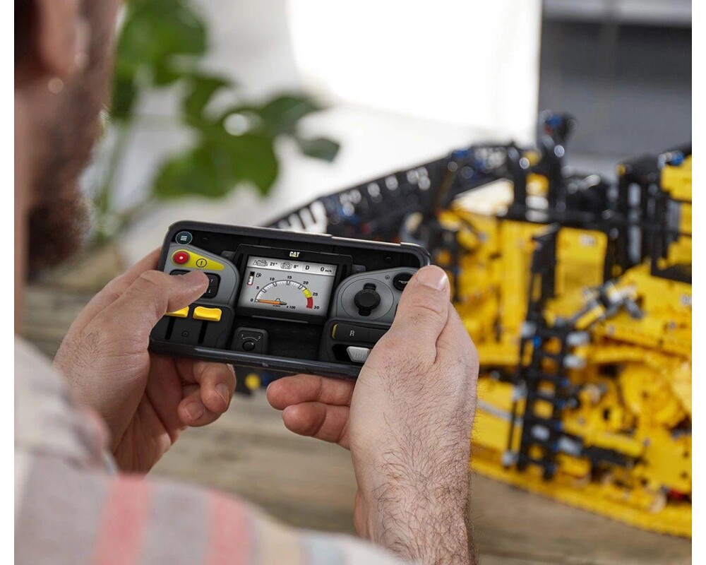 Конструктор Конструктор LEGO Technic - Булдозер Cat D11 - 42131 6