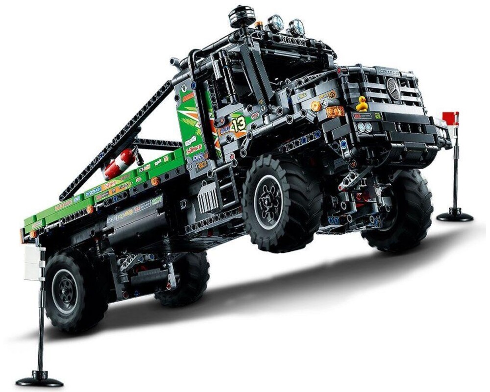 Конструктор LEGO Technic - 4x4 Mercedes Benz Zetros Offroad-Truck - 42129 6