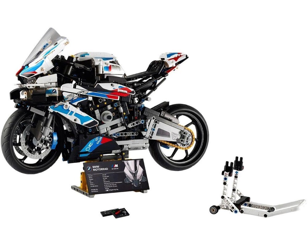 Конструктор LEGO Technic - BMW M 1000 RR - 42130 4