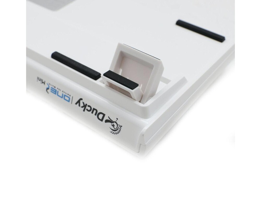 Клавиатура Геймърскa механична клавиатура Ducky One 2 Mini V2 White RGB, Cherry MX Red 6