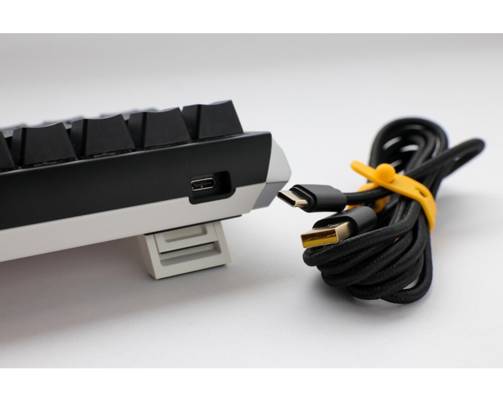 Клавиатура Геймърскa механична клавиатура Ducky One 3 Classic SF 65%, Hotswap Cherry MX Blue RGB, PBT Keycaps 6