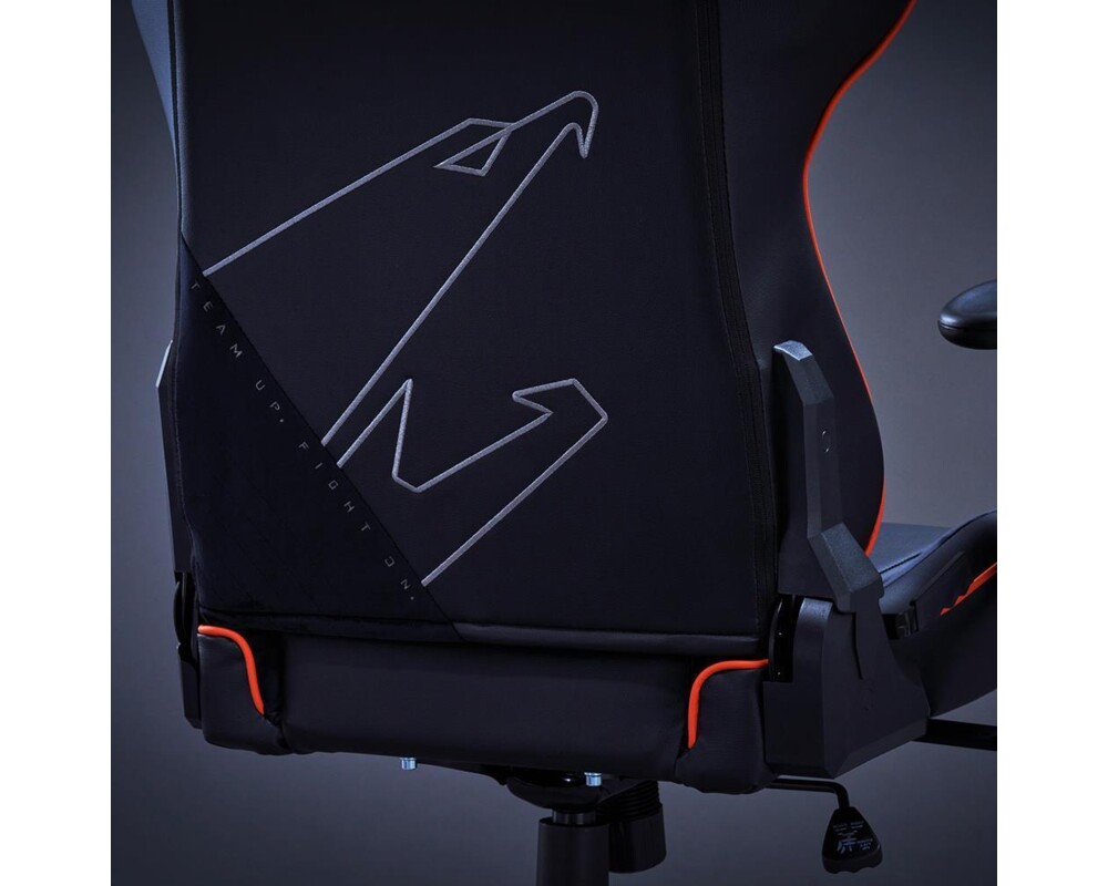 Геймърски стол Gigabyte Aorus AGC310, Черно и Оранжево 11