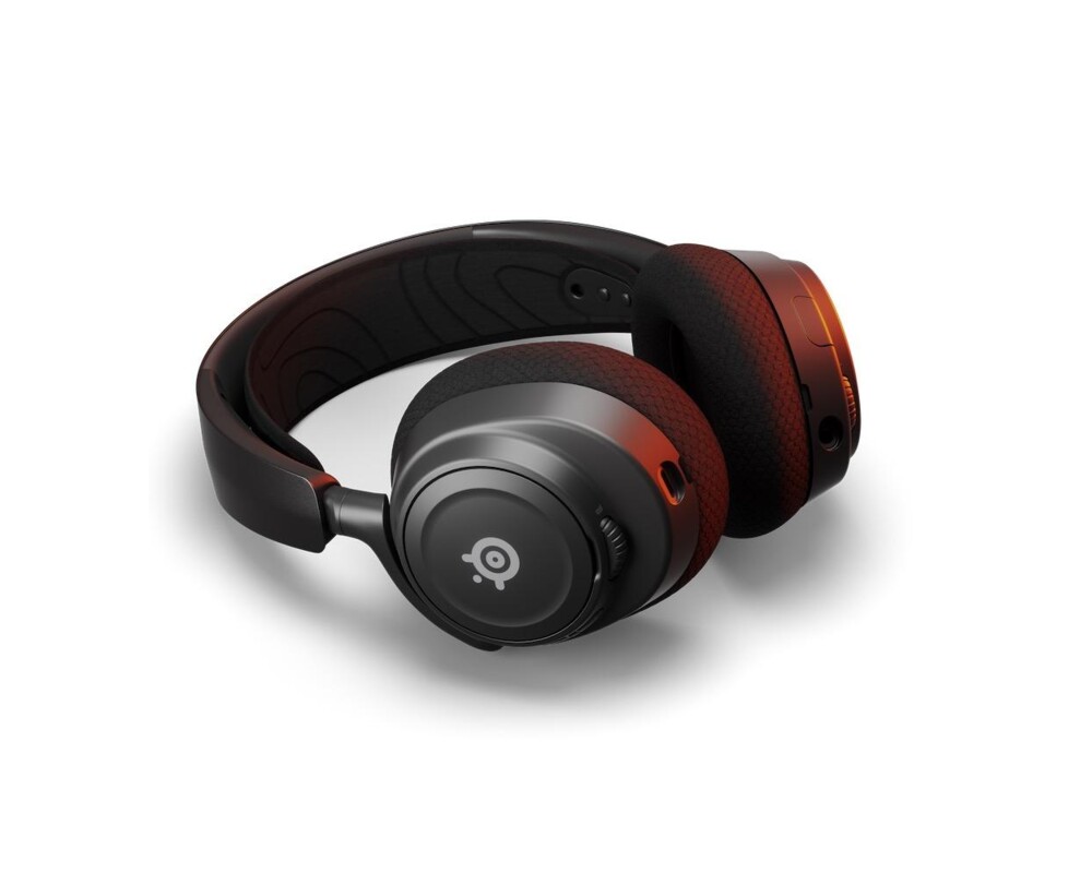 Слушалки Геймърски слушалки SteelSeries Arctis Nova 7 Черно 5