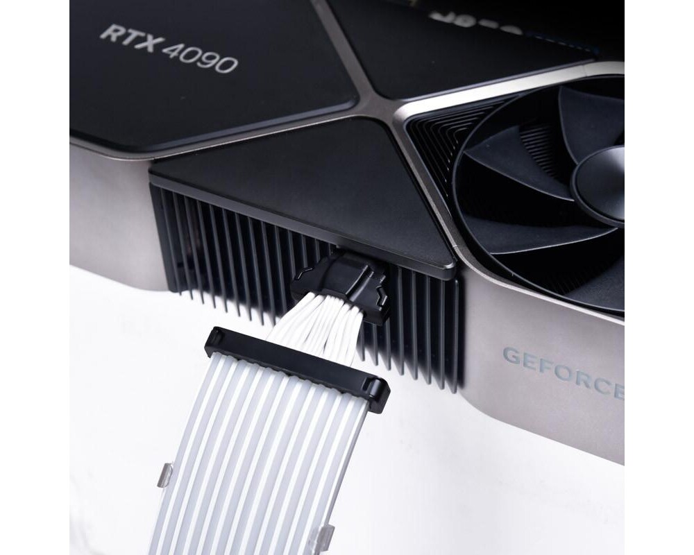 Кабел Удължителен RGB кабел Lian-Li Strimer Plus V2, 16-Pin - 12VHPWR за RTX 40-та серия, 168 LED 6
