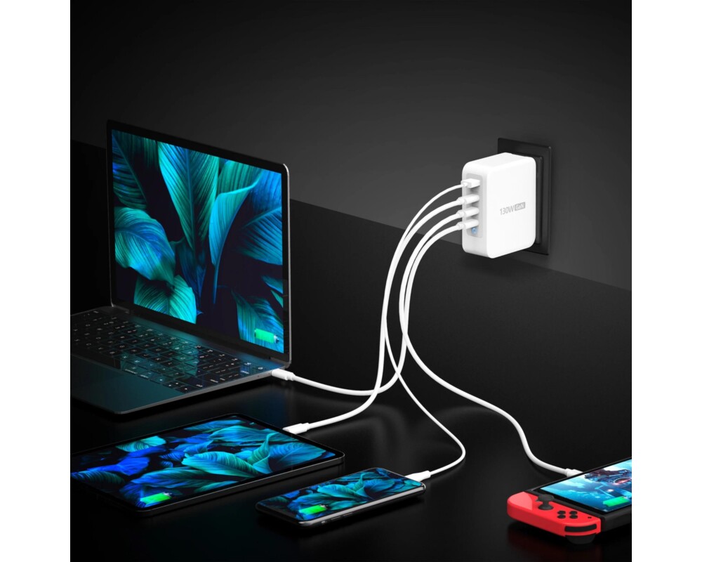 Зарядно Мрежово  j5create JUP43130E 130W, 4 порта, USB-C, USB-A 6