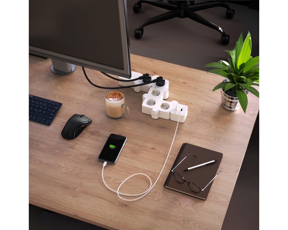 Разклонител HAMA Разклонител 5 гнезда, USB-A 12 W, 223190 3