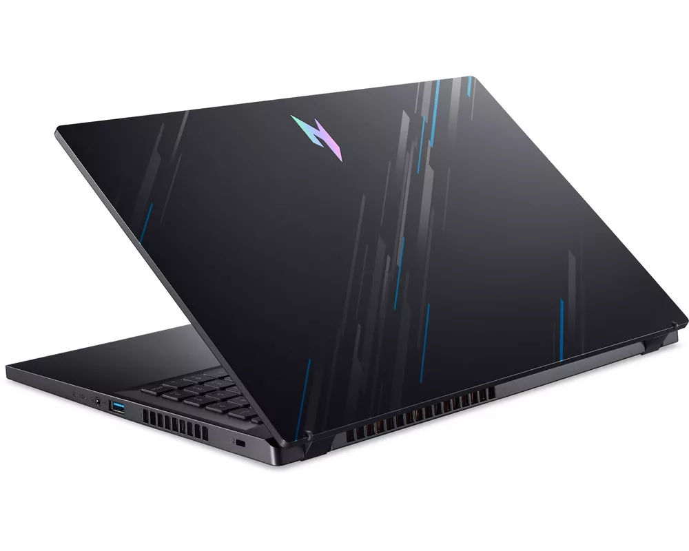 Лаптоп Acer Nitro V 15 ANV15-51-5834 5