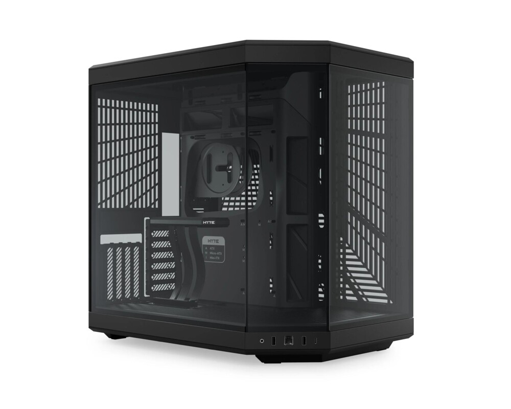 Кутия HYTE Y70 Tempered Glass Black