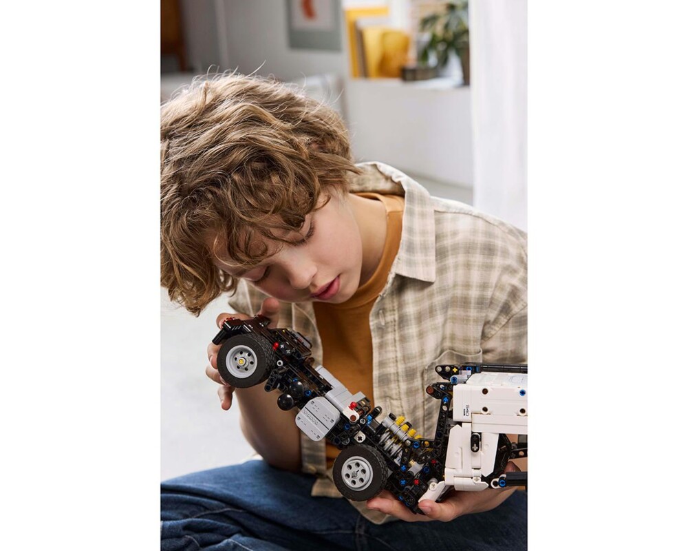 Конструктор LEGO Technic - Volvo FMX LKW, 42175 5