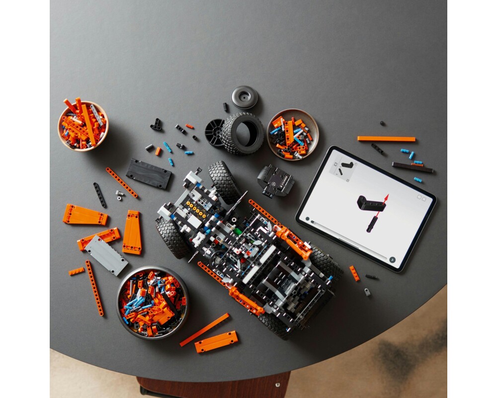 Конструктор LEGO Technic - Mercedes Benz G500 Professional Line, 42177 4