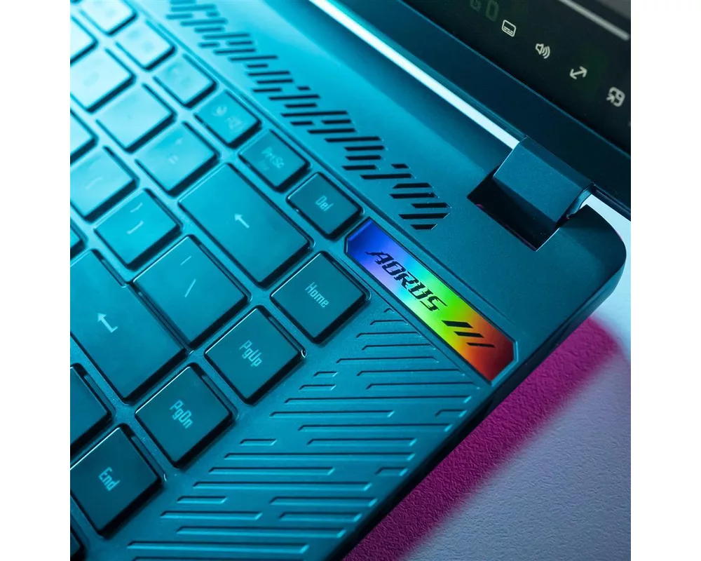 Лаптоп GIGABYTE AORUS 16X ASG 2024 11