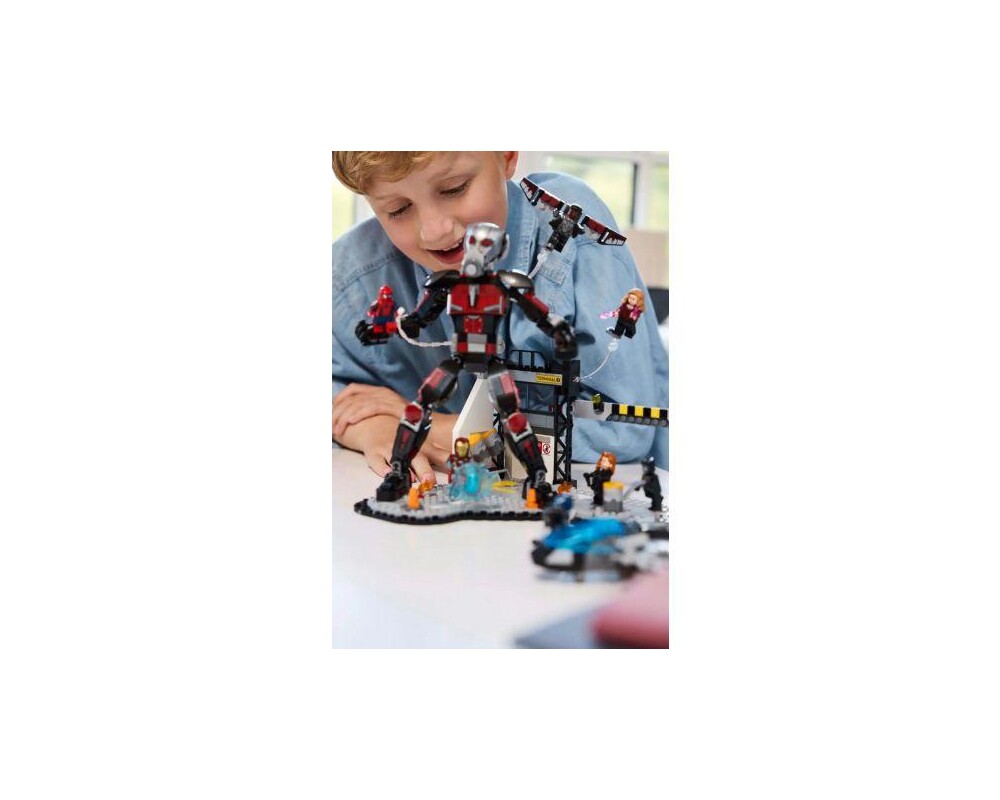 Конструктор LEGO Super Heroes Marvel Captain America: Civil War action duel- 76314 5
