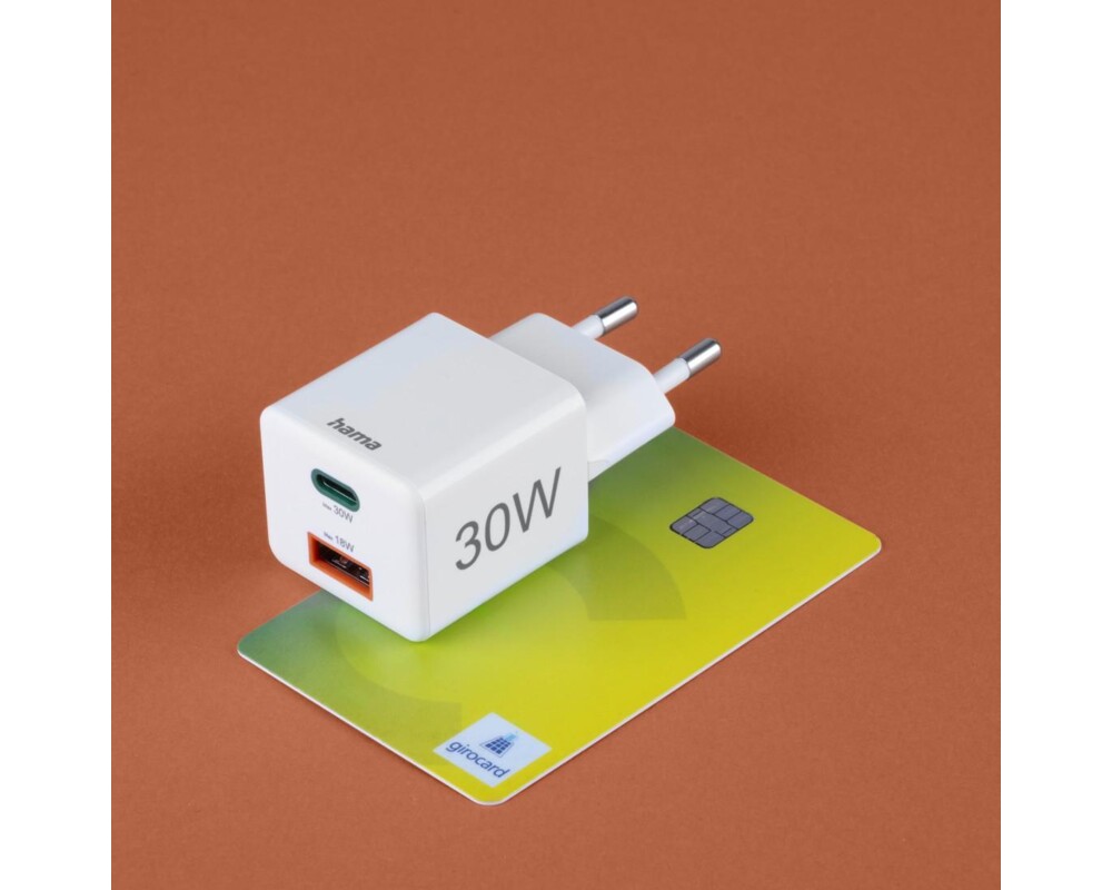 Зарядно HAMA Бързо мини Gan , 30 W, 1x USB-C, 1x USB-A, PD, бял 10