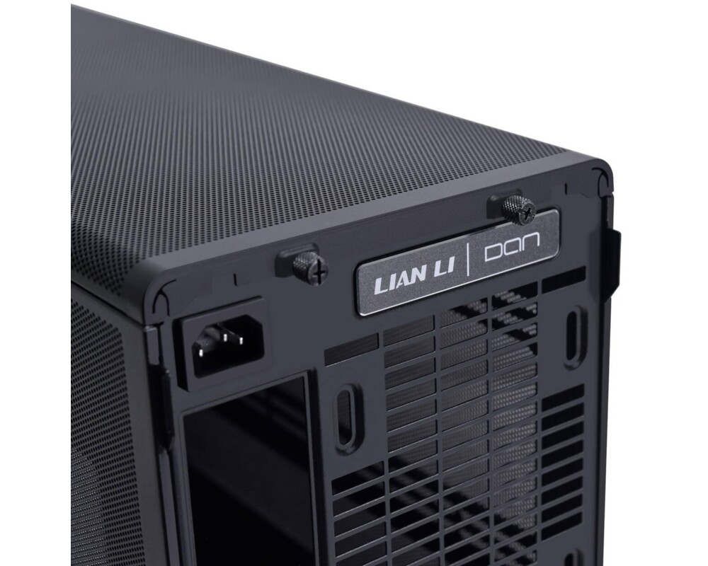Кутия Lian Li DAN A3-mATX Wood Edition Black, Tempered Glass, Micro Tower 8