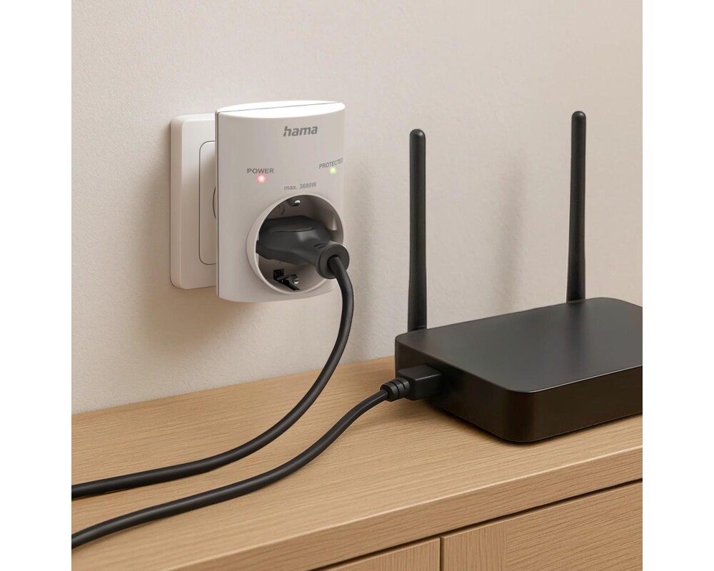 Разклонител HAMA Контакт с вградена защита от пренапрежение 5