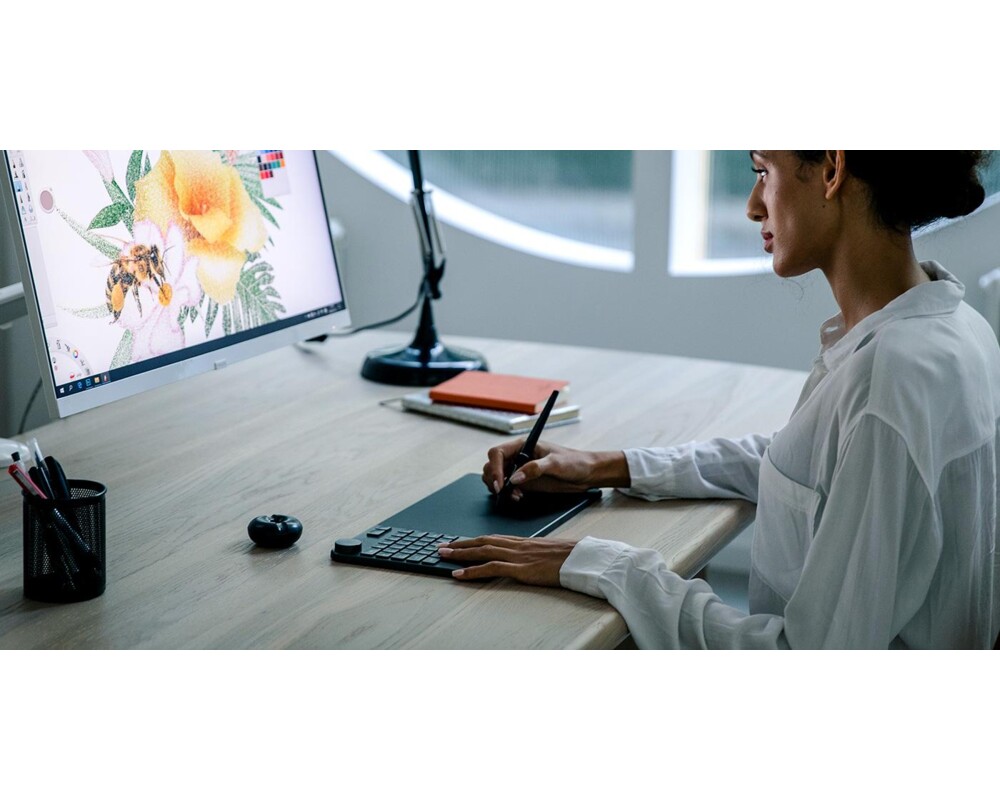 Графичен таблет HUION Inspiroy Keydial KD200, USB-C, Bluetooth, Metal Grey 4 Графичен таблет HUION Inspiroy Keydial KD200, USB-C, Bluetooth, Metal Grey 4