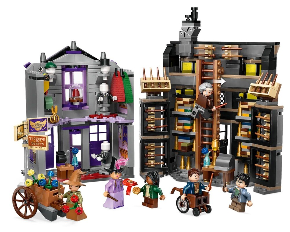 Конструктор LEGO Harry Potter - Ollivanders аnd Madam Malkin's Robes, 76439 3 Конструктор LEGO Harry Potter - Ollivanders аnd Madam Malkin's Robes, 76439 3