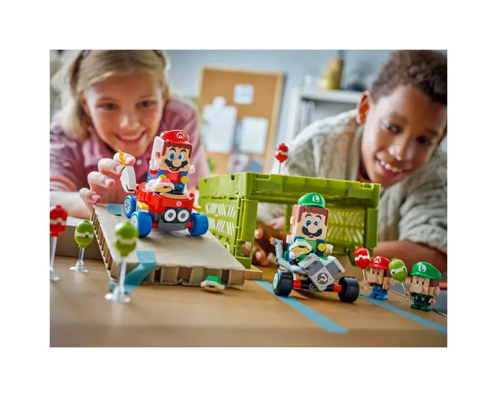 Конструктор LEGO  Super Mario Mario car - Baby Mario vs Baby Luigi, 72034 2 Конструктор LEGO  Super Mario Mario car - Baby Mario vs Baby Luigi, 72034 2