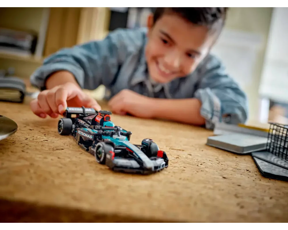 Конструктор LEGO Speed Champions: Mercedes-Amg F1® W15 Race Car 77244 6 Конструктор LEGO Speed Champions: Mercedes-Amg F1® W15 Race Car 77244 6