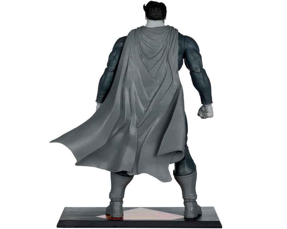 Фигурка DC Multiverse Superman (The Dark Knight Returns) Black & White Accent Edition Gold Label 7in 6 Фигурка DC Multiverse Superman (The Dark Knight Returns) Black & White Accent Edition Gold Label 7in 6