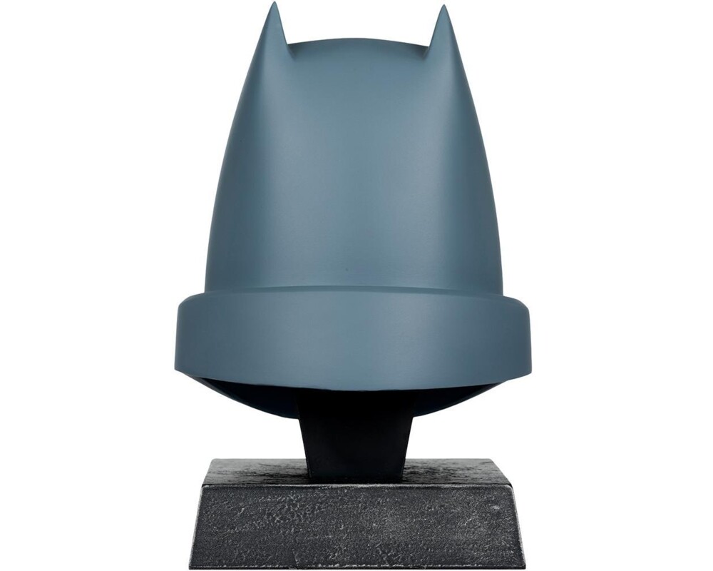 Фигурка DC Direct Armored Batman (The Dark Knight Returns) Cowl Replica 1:3 Scale McFarlane 2 Фигурка DC Direct Armored Batman (The Dark Knight Returns) Cowl Replica 1:3 Scale McFarlane 2