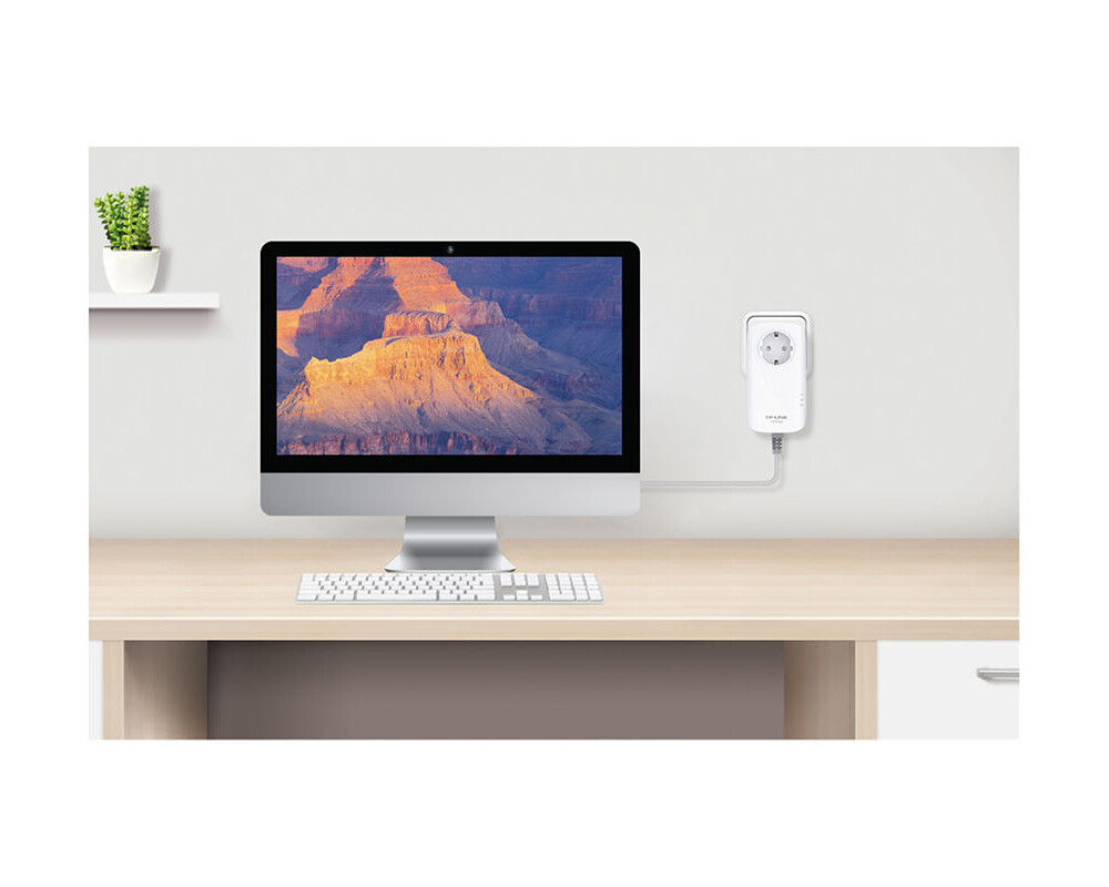 Powerline адаптер TP-Link TL-PA8010P KIT AV1200 Gigabit Passthrough 8
