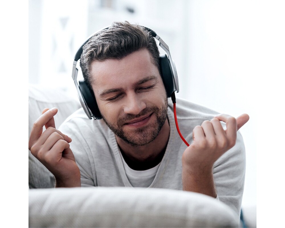 Аудио кабел Стерео аудио кабел Baseus Yiven M30 Mini Jack 3.5мм AUX CAM30-BS1 1м - сребристо-черен 6